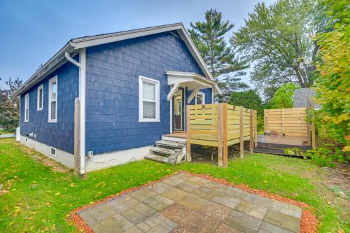 2 Mi to Colby College: Peaceful Home in Waterville