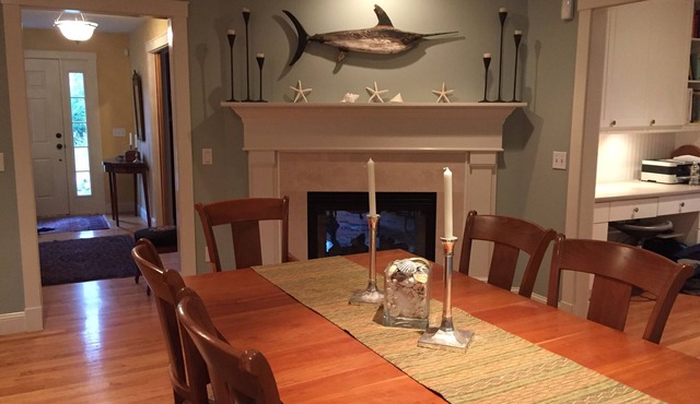 2 minutes to Megansett, Old Silver Beaches and Bike Path in Historic Village