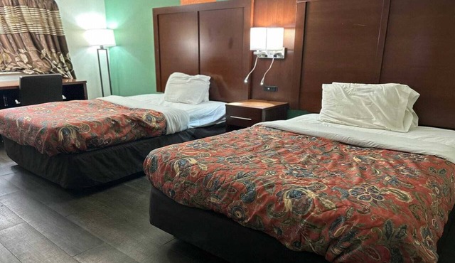 2 Queen Beds|Non Smoking