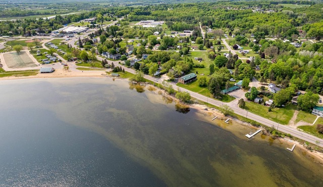 2 Townhomes on Lake Charlevoix - Sleeps 14!