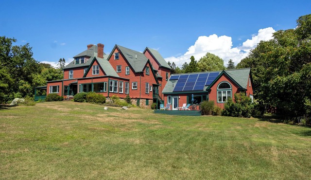 207 Great Neck Estate - Oceanfront Painted Lady on 30 Acre estate