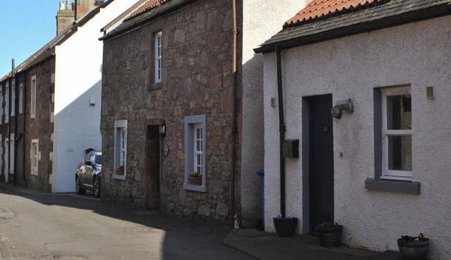 2a Rose St- cosy coastal cottage Fife