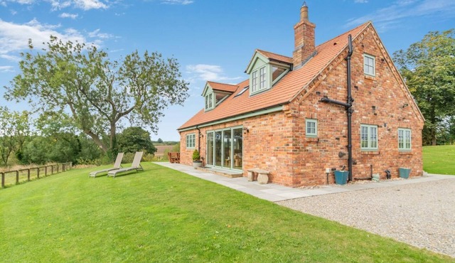 3 Bed in Neasham (oc-f30118)