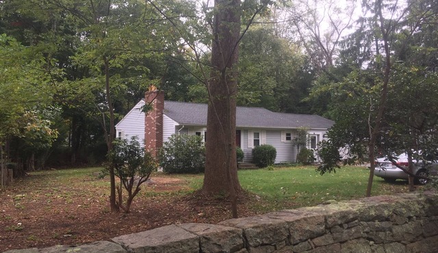 3 Bedroom 2 bath Home Located in South County Rhode Island
