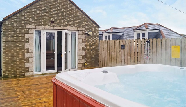 3 bedroom accommodation in Gatehouse of Fleet, Kirkcudbrightshire