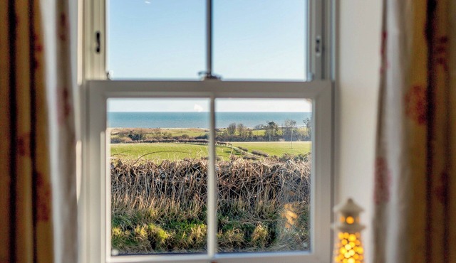 3 bedroom accommodation in Embleton