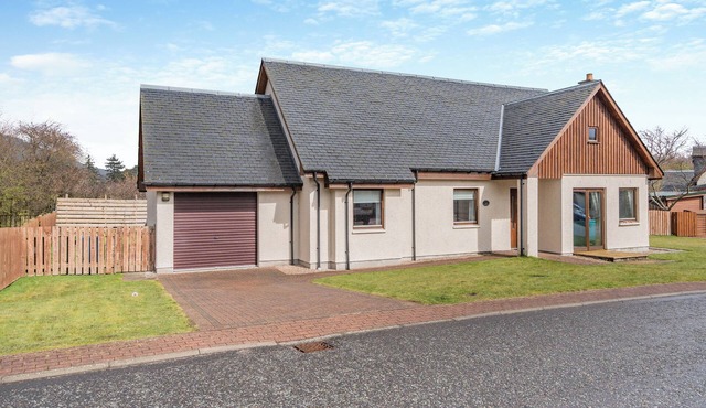 3 bedroom accommodation in Aviemore