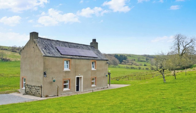 3 bedroom accommodation in Brough