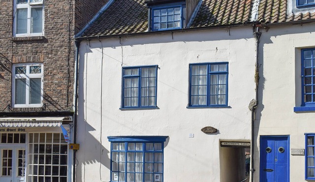 3 bedroom accommodation in Whitby