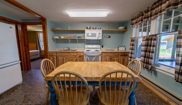 3-bedroom cabin at Cass Lake Lodge Cabin 3