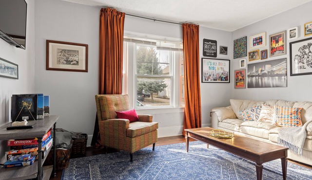 3-bedroom, dog friendly house in Historical Ohio City!
