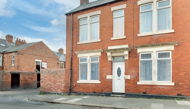3 bedroom accommodation in Newcastle Upon Tyne