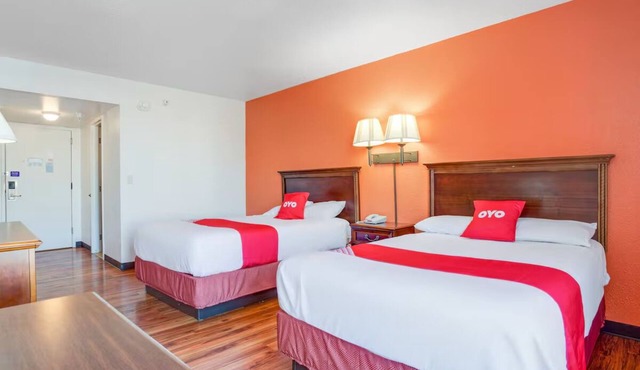 3 Budget-Friendly Muskegon Rooms – Close to Beaches and Parks