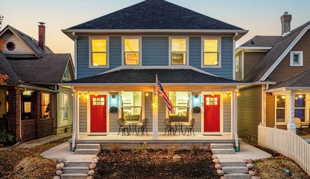 3 Mi to Dtwn: Dual-unit Home in Indianapolis!