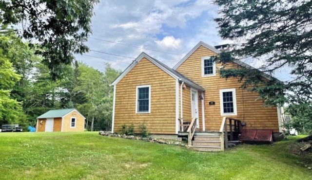3BR Cottage in Center of Acadia! [Country Cottage]
