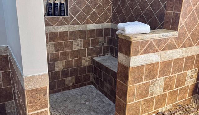 3BR Near Penn State, King Bed, Fast WiFi, Easy Access To 322