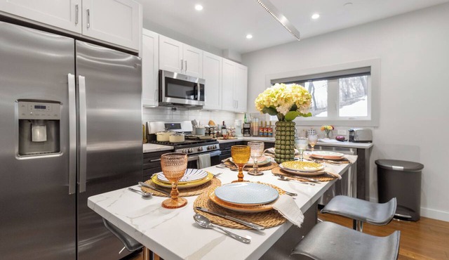3BR2Bth MIT/Harvard/TD Garden/BOS/3 Parking Spaces