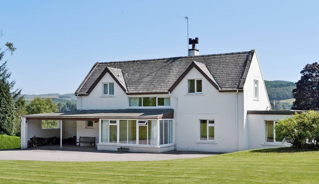 4 bedroom accommodation in Gatehouse of Fleet, Kirkcudbright
