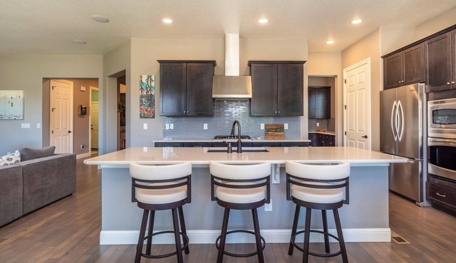 4 Bedroom home in Broomfield with Rocky Mountain Views!