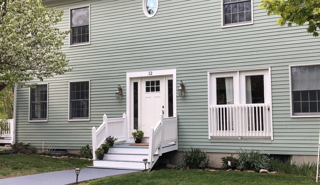 4 Bedroom LUX House/with Pool Next Door