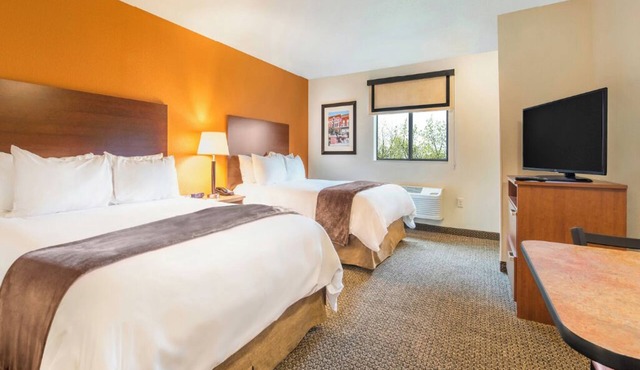 4-Room Unit Perfect for Family Adventures Near North Dakota Attractions