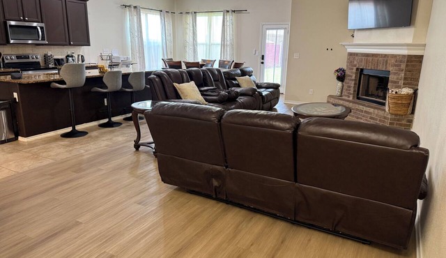 4BR/2B Lubbock CompleteHome Stay