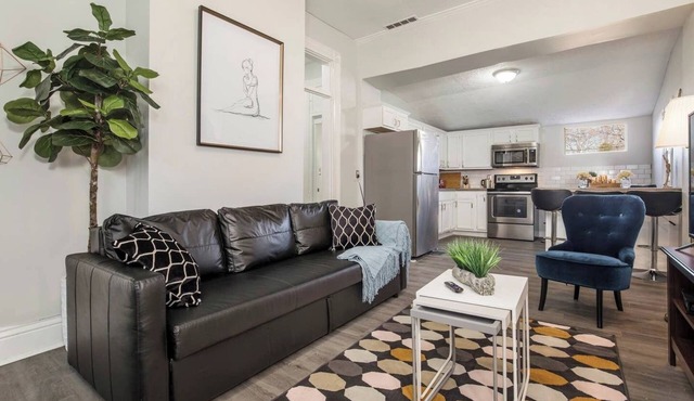 4BR/2BA Spacious Louisville Getaway by CozySuites