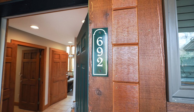 4BR Slopeside | 692 Disciples Village Condo | Fireplace| Ski Cubbies