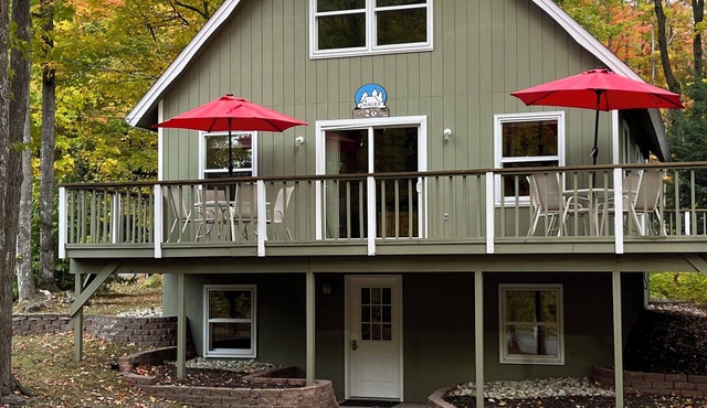 5-bedroom Ski Golf Chalet in Harbor Springs