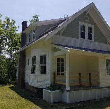 5 minutes by car to OU, 2 Bedroom, 1.5 bath, Wi-Fi