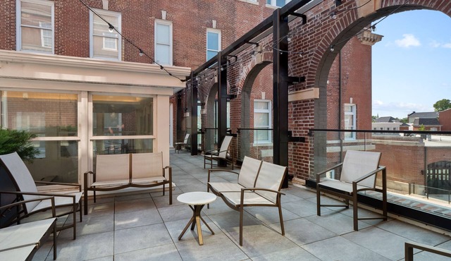 5-Star MC Suite II Central 5 mins to downtown STL