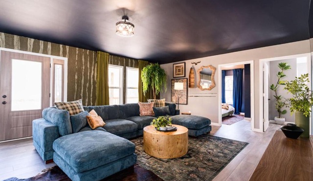 5BR Hocking Hills Cabin, Arcade, Forest Views