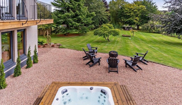 6 Bed in Perth (oc-96289)