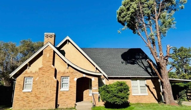 6BR Sleep 20 DT Amarillo Tech/Data Ctr Corp Stays