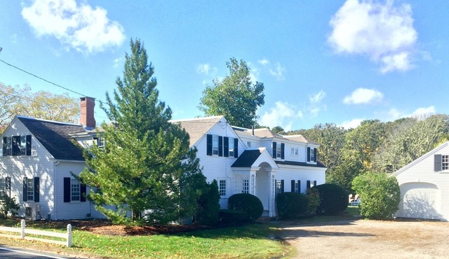 7 Bedroom Family Home w/A/C Walk to Beach & Village 4.8 out of 5 Exceptional