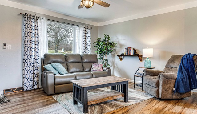 7 Mi to Depot District: Pet-Friendly w/Fire Pit