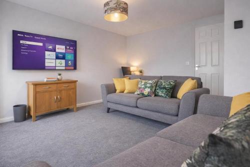 7 Single Beds perfect for work groups or families