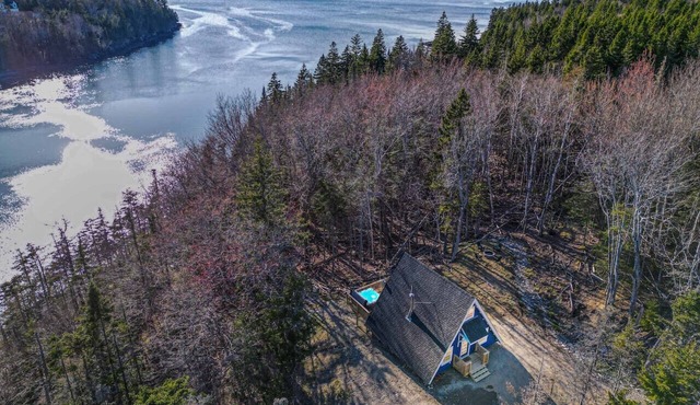 A-Frame with Hot Tub Firepit Oceanfront Pets