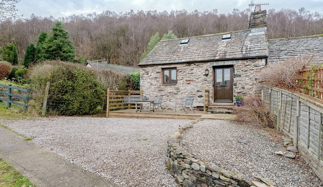 A lovely 1750’s Bothy combining charm and character with modern day facilities.