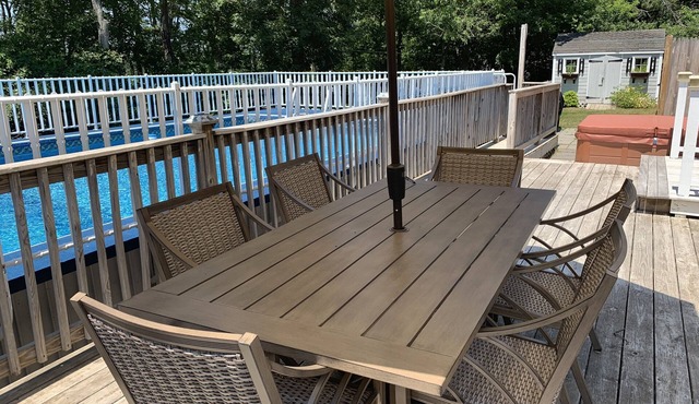AC, Pool, Hot Tub, Fenced Yard, Beach vacation home