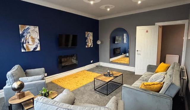 Affordable Luxury 2 Stunning apartment Sunderland close to City centre hospital Crown Works Studio and Nissan