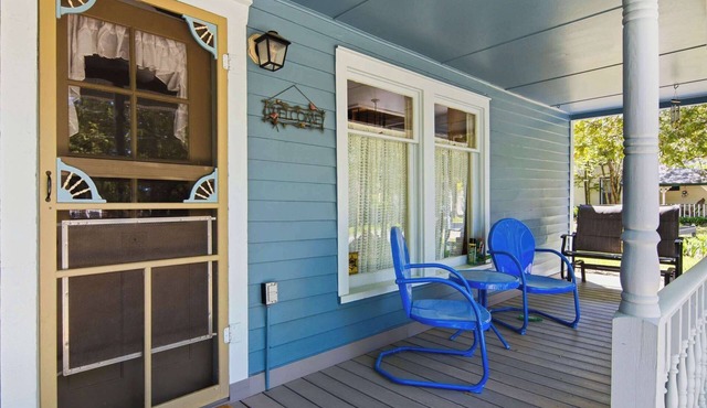 Alden Brown Victorian | Pet Friendly | Torch Lake