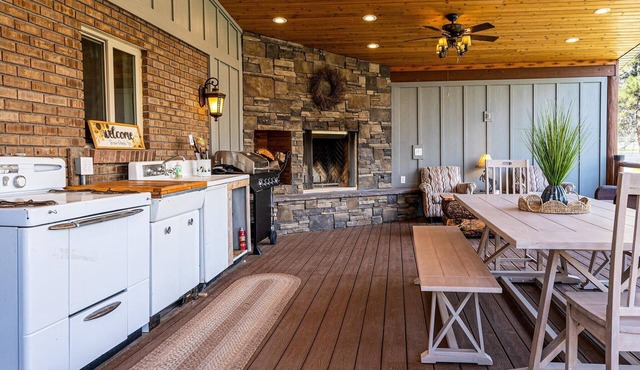 Alpine Bliss Entire Mountain Haus