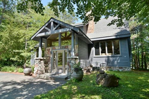 Amazing Wooden Villa with Barbecue and Fireplace in Cable, Wisconsin
