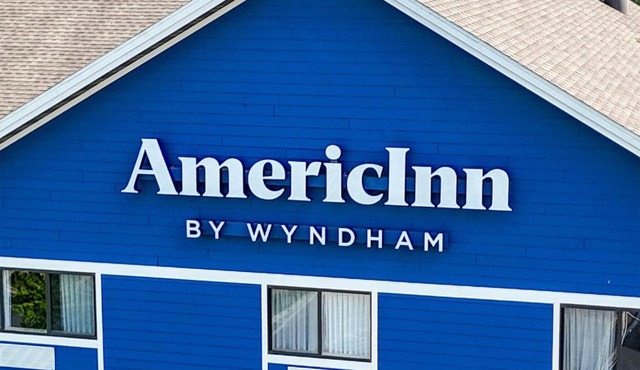 AmericInn by Wyndham Green Bay East
