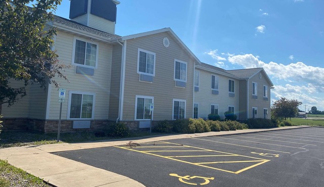 AmericInn by Wyndham Oshkosh