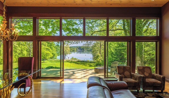 An Artist's Story: A Private Sanctuary-devoted to art and quiet poetry.