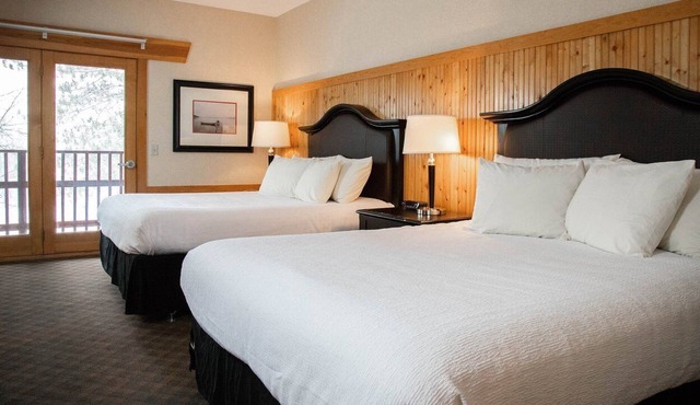 An outdoorsman's delight with tranquil views and activities year round!