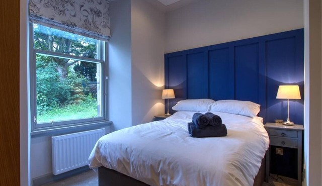 Apartment Two at Edinburgh Nine