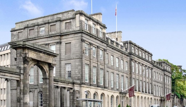 Apex Waterloo Place Hotel